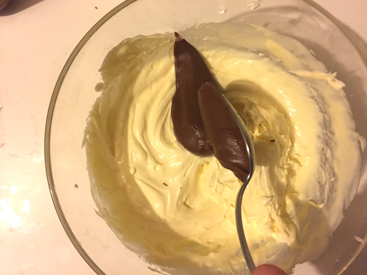 Ajouter Nutella dans la crème